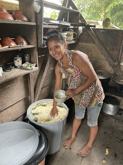 Herrmanns Frau schöpft und schöpft…