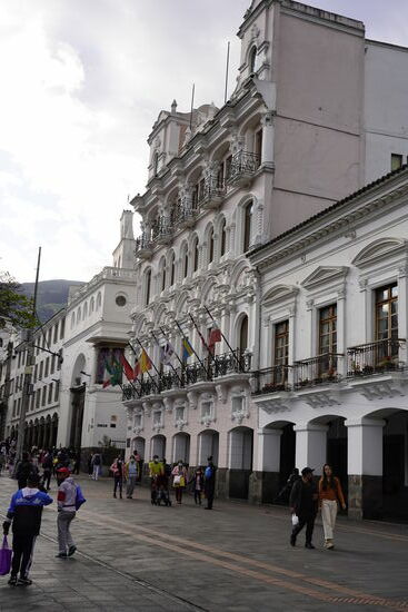 Ein Gebäude schöner als das andere.