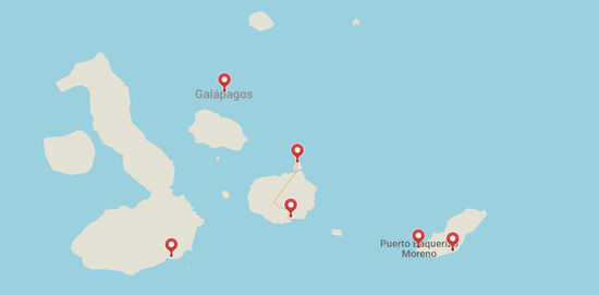Hier sieht man die 3 Hauptinseln. Obwohl Isabela die größte ist, hat sie keinen Airport- Auf Baltra wird der ehemalige Militärflughafen genutzt und auf der kleinen Insel San Cristobal gibt es noch einen Flughafen