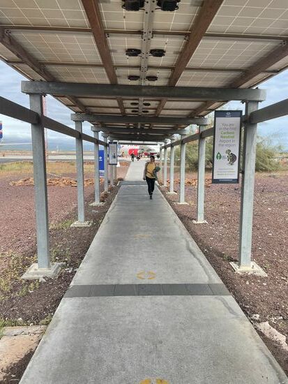 Ein niedlicher kleiner Flughafen