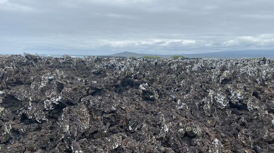 Isabela hat die meisten Vulkane—der aktivste ist der Vulkan Sierra negroni