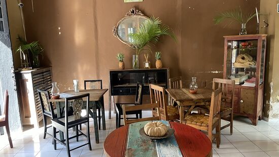 …dieses wunderschöne kleine Lokal…