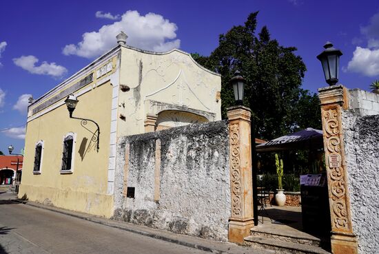 Auch die verfallenen Häuser haben ihren Charme
