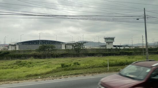 Das Gelände ist riesig und gut bewacht