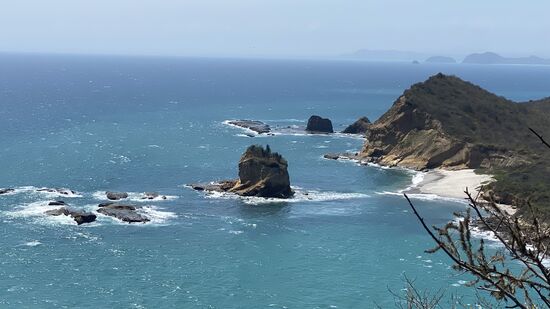 Ein toller Blick von hier auch auf den „Tortuguita Beach“