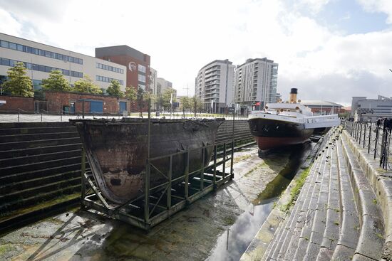 Weiter geht es zur selbstgeführten Tour in der SS Nomadic im Trockendeck direkt neben Titanic Belfast. Die SS Nomadic war ein Tenderboot der RMS Titanic und ist das letzte verbleibende Schiff der White Star Line.