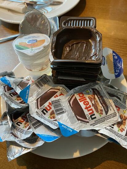 Frühstück im Hotel...Nachlese...