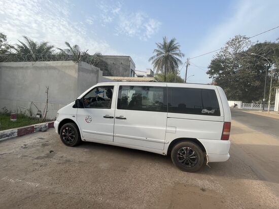 Das große Sammeltaxi von Kalidou—es sieht doch sehr anständig aus!