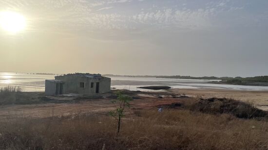 Schnappschuss unterwegs—noch ca 70km sind es bis Cap Skirring