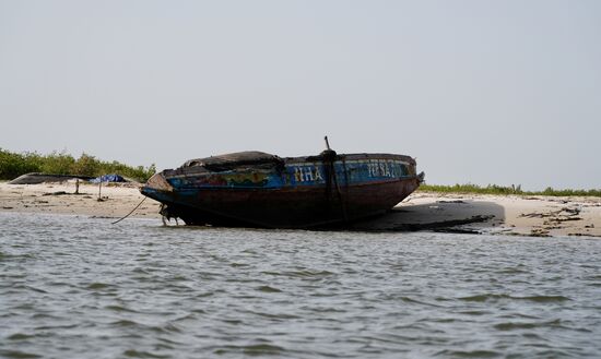 …noch ein Wrack…