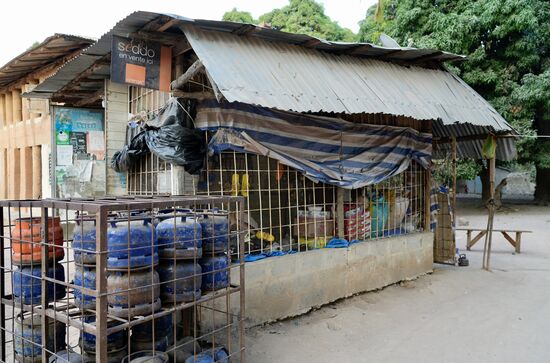 Hier gibt es Gasflaschen….