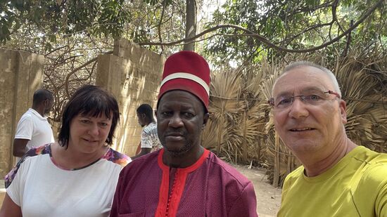 Zum Schluß dürfen alle mit ihm Selfies machen…