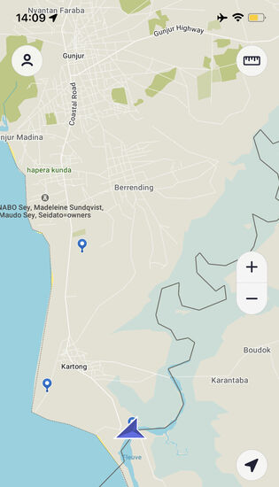 Für heute steht „Bird-Watching“ auf dem Programm und hierfür fahren wir 
knapp 50 km bzw. 1 Stunde Richtung Süd-Gambia, nahe der senegalischen Grenze.