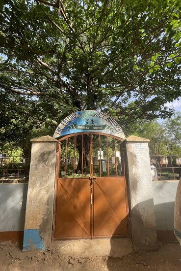 Wir besuchen das „Freedom Tree Monument“