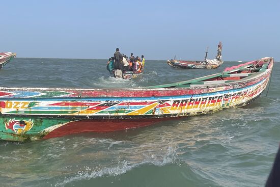 Es sind unzählige dieser Boote unterwegs—wir sind schon um 9.30 Uhr in Barra