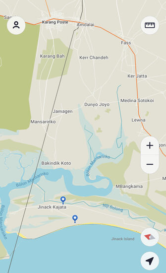 Hier sieht man wo sich „Jinack-Island“ befindet, es ist keine richtige Insel, sondern eine Halbinsel, die aber von viel Wasser und hohem Sand  durchbrochen ist und deshalb schwierig zu erreichen—nur mit einem 4x4 Jeep