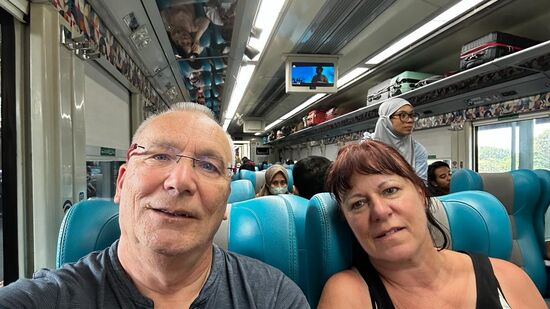 Beängstigend pünktlich sind die Züge hier. Und alles ist SO perfekt organisiert…