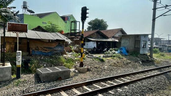 Thomas macht ein paar Aufnahmen aus dem Fenster heraus