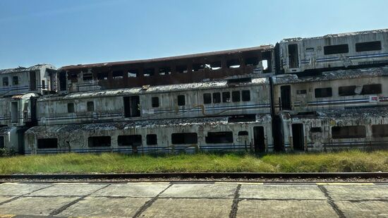 Ausgediente Waggons gammeln hier vor sich hin