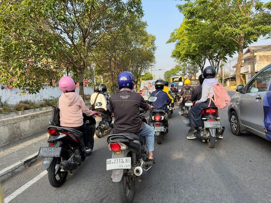 Rechts—links—-Mitte…