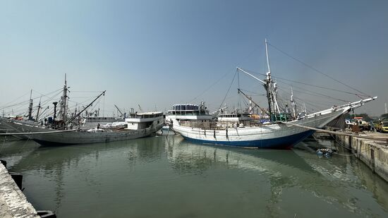 Thomas macht einen Rundgang zum Hafen…