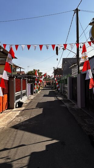 Die Straße vor dem Homestay