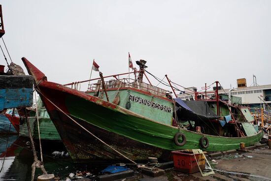 Es stinkt hier unglaublich  nach Fisch und Jauche..