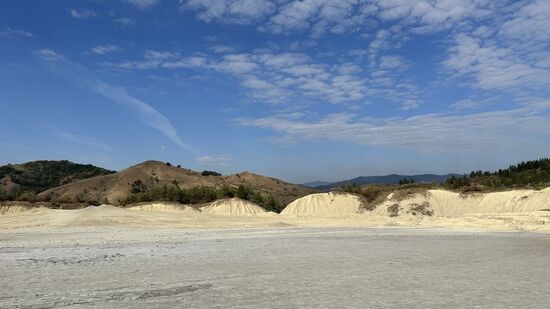 Diese Schlammvulkane sind ein geologischen Phänomen in Rumänien