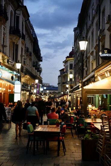 Nach dem Essen bummeln wir noch etwas , damit unsere Fotografen ein paar Fotos machen können