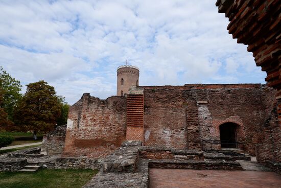 Die Ruinen des einstigen Schlosses