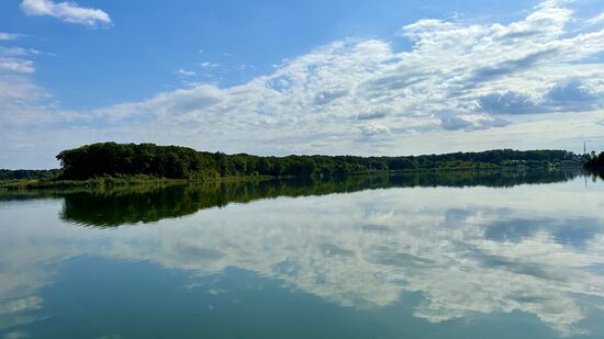 Da es noch früh am Tage ist, beschließen wir noch einen Stop auf dem Weg nach Bukarest einzulegen