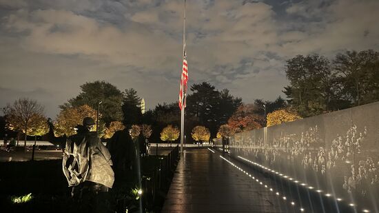 Blick wieder auf das „Washington Memorial“ ganz weit hinten