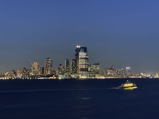 Wir fahren aufs Island und auch sofort wieder zurück!