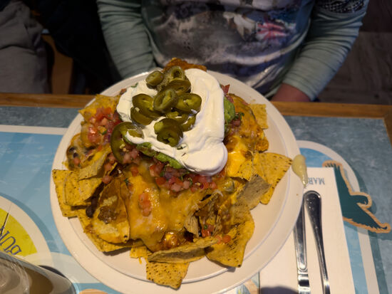 Ich bestelle mir einen Nacho-Vulkan….