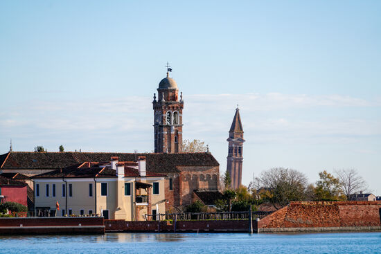 Wir kommen in Burano an, es ist höllisch voll und es macht nicht viel Spaß, durch die Gassen zu schlendern.
