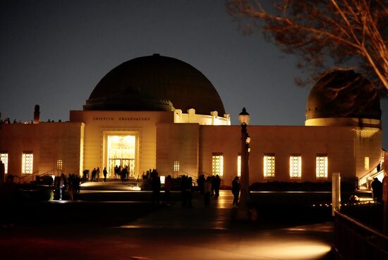 Durch das Observatorium gehen wir nur schnell und fahren wieder zurück nach „Santa Monica“