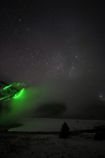 Nordlichter? Leider nicht—es ist der Laser unseres Guides 