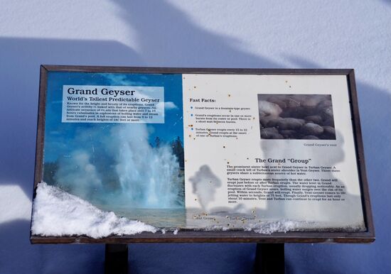 Der Grand Geyser ist der größte regelmäßig eruptierende Geysir der Welt