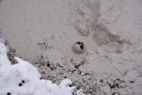 Überall blubbert und spritzt es