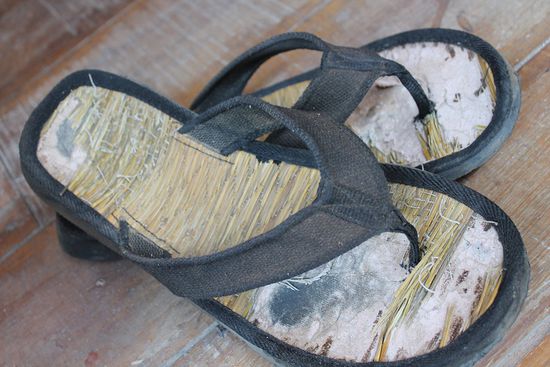 so weit die Füße tragen?
- so weit die SCHUHE tragen!