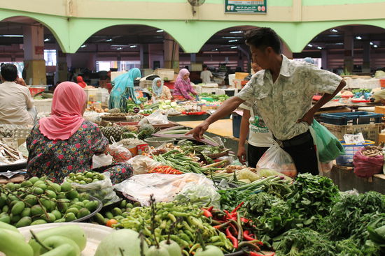 "Mhh, do isch ja wiedr der scharfe Bebberoni den i so mog!"