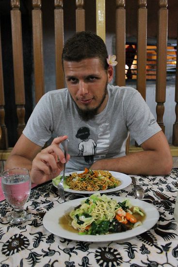 So sieht ein Blumenmädchen nach 30 Stunden Transfer aus...