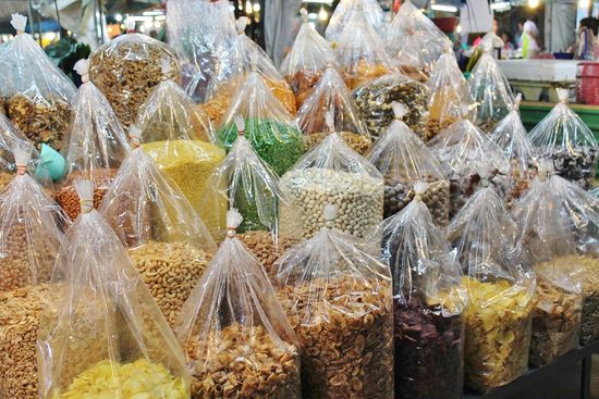 ... mit dir habe ich noch eine Nuss zu knacken ...