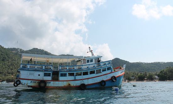 ... Schiffchen mit Schwung ...