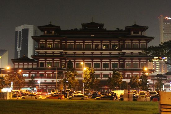 ... ein bisschen Tradition inmitten der Moderne ...