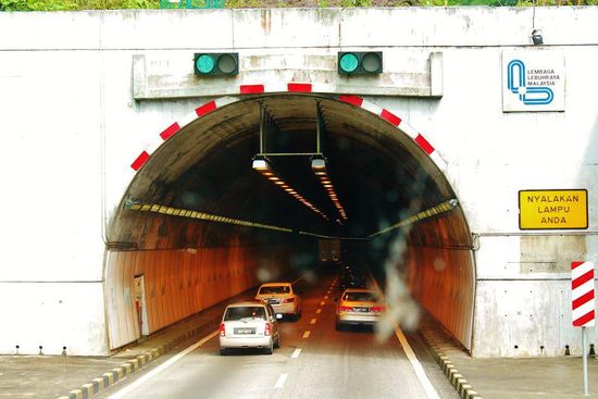 ... ob das wohl hinhaut oder ob wir uns doch eher anhauen ...