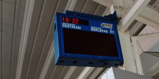 13:22 Uhr - planmäßig wäre 10:05 Uhr ...