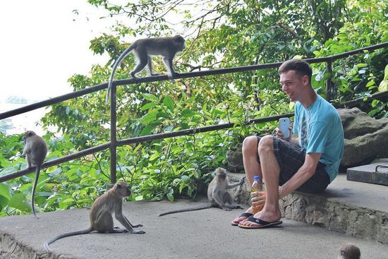 ... kurz vor der Tat werden die Positionen bezogen ...
