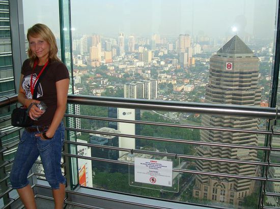 ... und kann den Tiefblick genießen ...
( Susi in Jung anno 2010 )