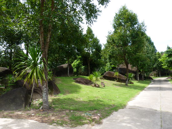 Seltsame Felsen am Mekong-Ufer